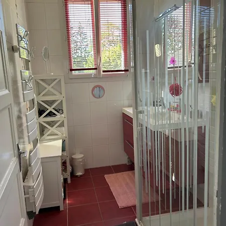 Hotes Les Grenouilles 3* Saint-Paul-de-Varax